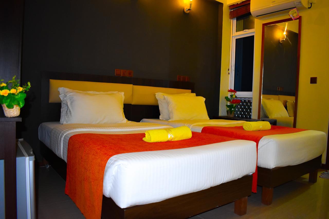 Seasunbeach Hotel Maldives Hulhumale Bagian luar foto