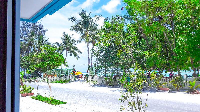 Seasunbeach Hotel Maldives Hulhumale Bagian luar foto