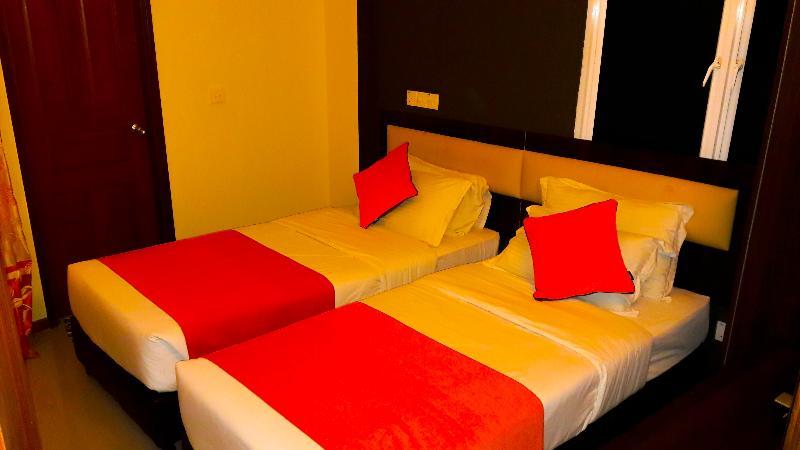 Seasunbeach Hotel Maldives Hulhumale Bagian luar foto